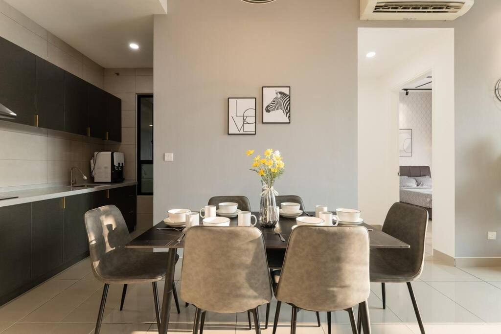 Conezion Residence Putrajaya 3Br6Pax Ioi City Mall エクステリア 写真